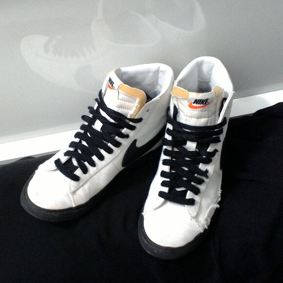 NIKE Blazer blk & wht raw canvas hi tops Mens 7 Narrow or Womens 8.5 - Picture 4 of 14